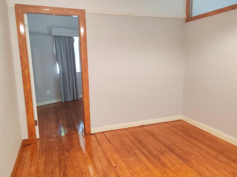To Let 2 Bedroom Property for Rent in Claremont Western Cape